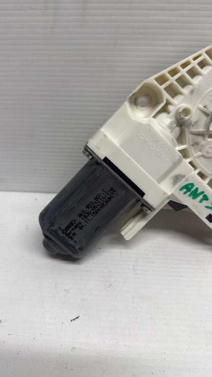 MOTORINO ALZAVETRO ANTERIORE SINISTRO AUDI A1 (2010-2018) COD:A60570-110