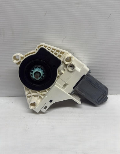 MOTORINO ALZAVETRO ANTERIORE SINISTRO AUDI A1 (2010-2018) COD:A60570-110