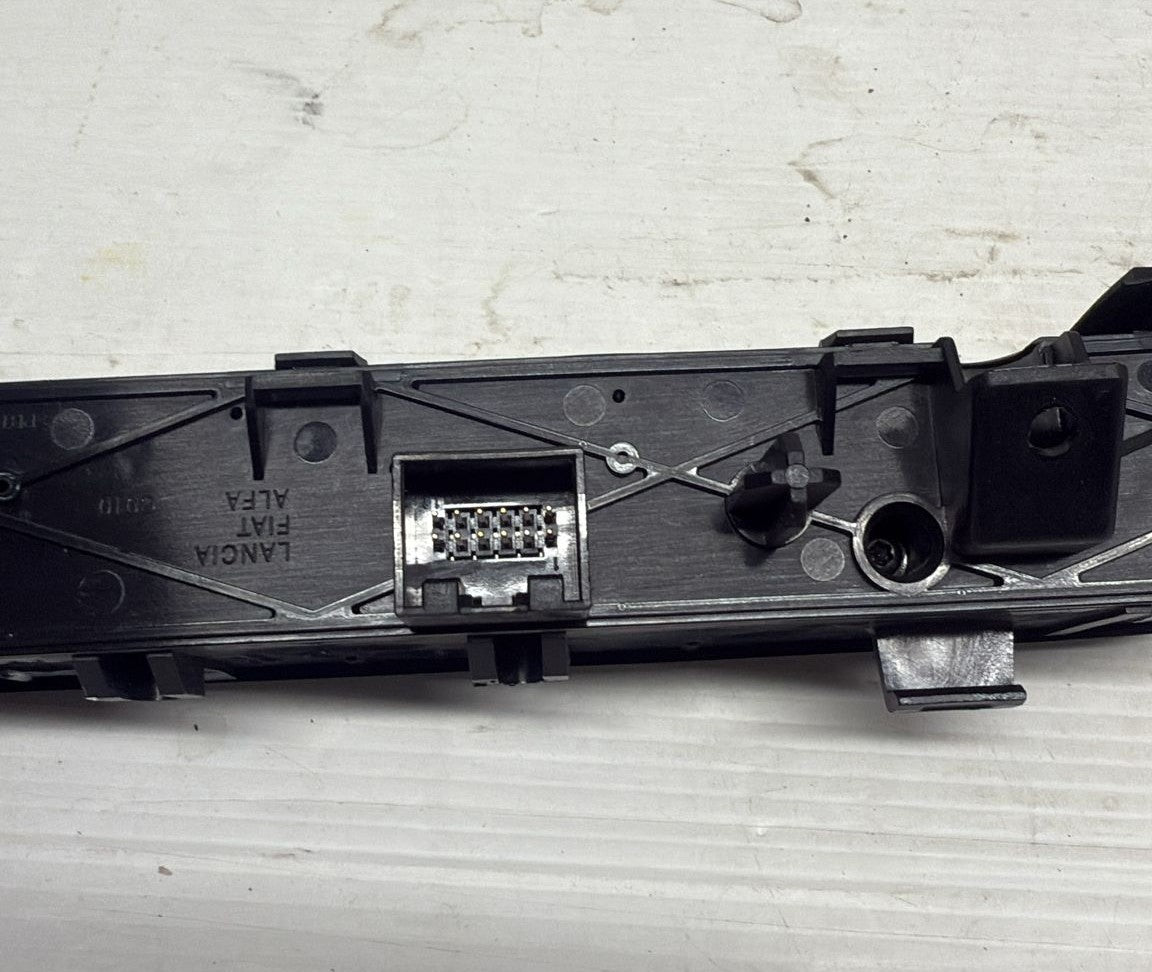 INTERRUTTORE\PULSANE DI CONTROLLO MULTIFUNZIONE ALFA ROMEO GIULIETTA 2015