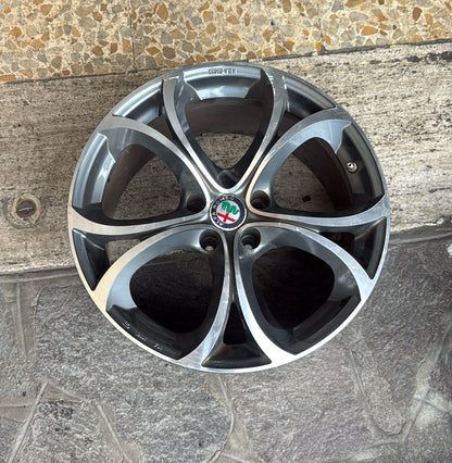 CERCHIO IN LEGA ALFA ROMEO GIULIA ( DAL 2016)