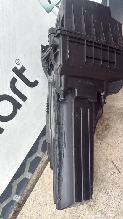 BOX SCATOLA FILTRO ARIA FORD FIESTA 6 SERIE 1.4 BENZINA COD: 8V21-9600-BH