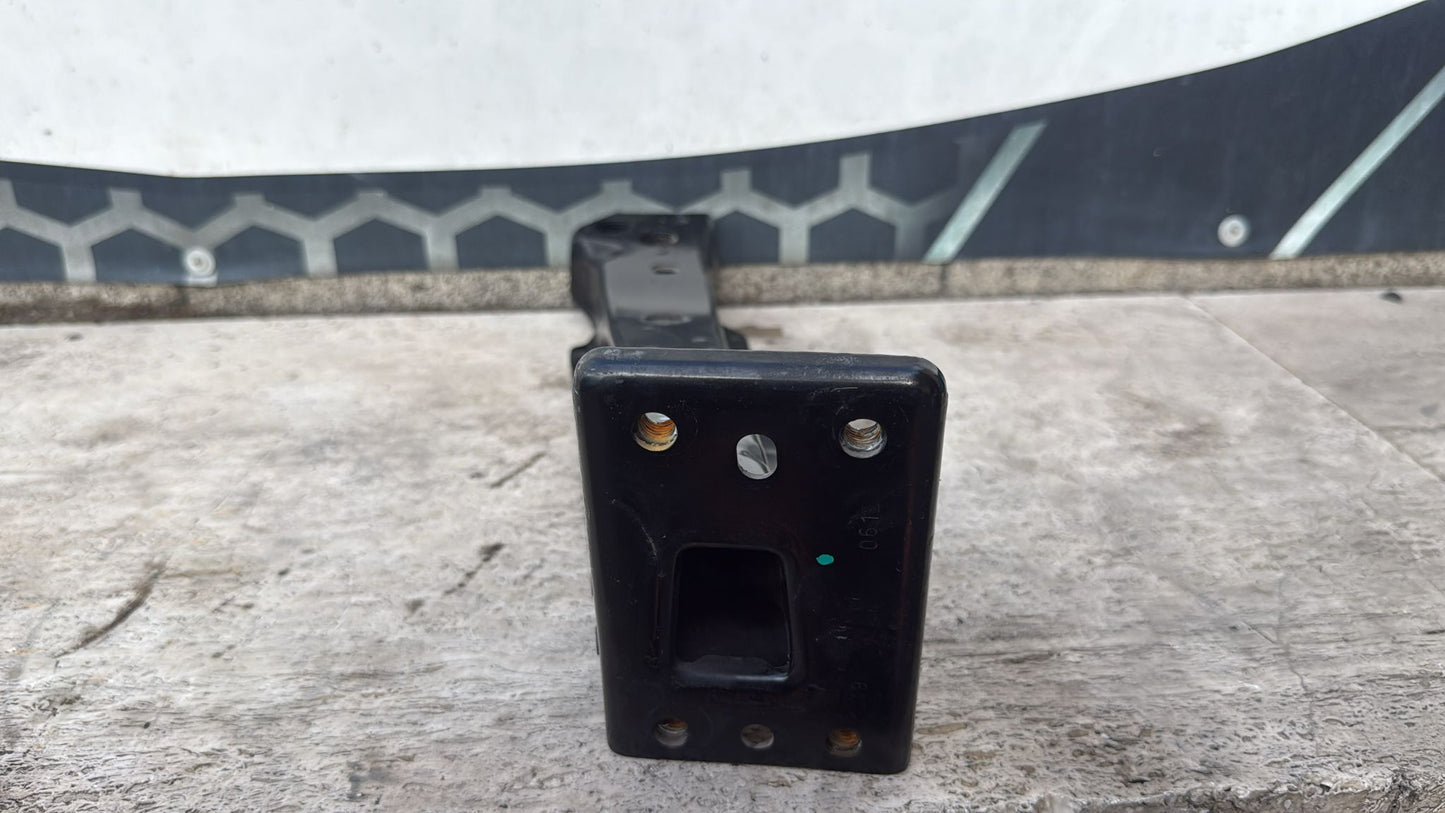 PUNTALE ANTERIORE SINISTRO CULLA MOTORE FIAT 500 BENZINA (2007-2014)