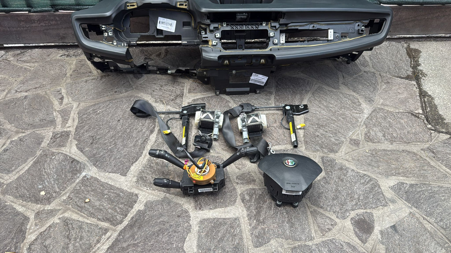 KIT AIRBAG COMPLETO ALFA ROMEO GIULIETTA 2011-2015 CODICE:156098987