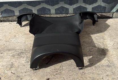 RIVESTIMENTO DEL PIANTONE DEL VOLANTE AUDI A1 ( 2010-2018) COD: 8X0953515