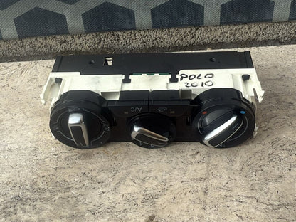 CENTRALINA DEL CLIMATIZZATORE VOLKSWAGEN POLO V \ AUDI A1 COD:  6Q0819445