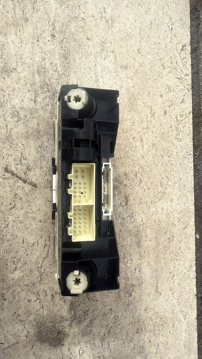 CENTRALINA DEL CLIMATIZZATORE VOLKSWAGEN POLO V \ AUDI A1 COD:  6Q0819445