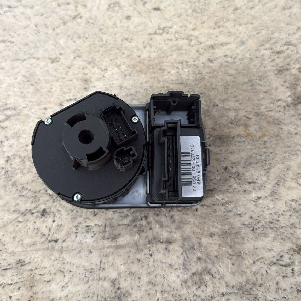 INTERRUTTORE COMANDO LUCI AUDI A1 2010-2018 COD:8X1941531AC