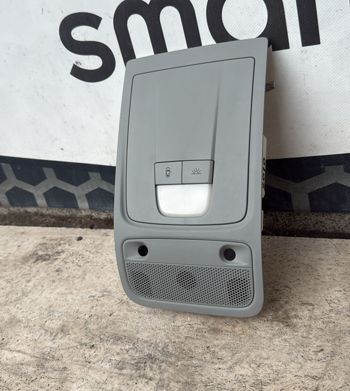 LUCE INTERNA PLAFONIERA AUDI A1 2010-2018 COD:8X0947135