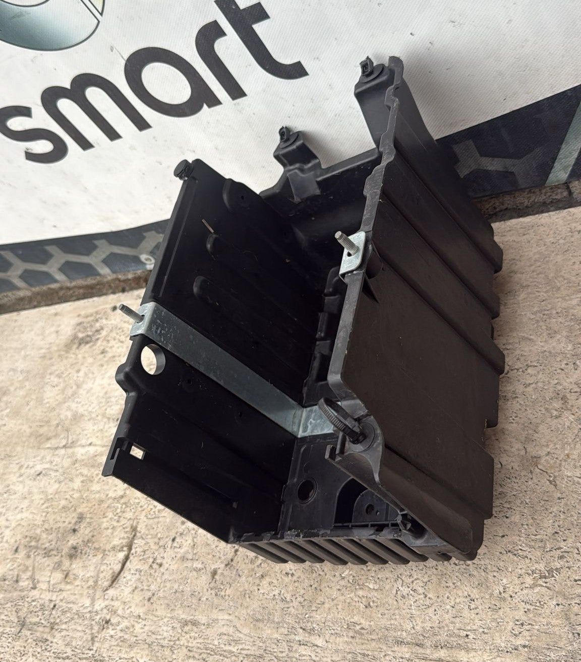 ALLOGGIO BATTERIA FORD FIESTA 7° SERIE 2018 CODICE: H1BB-10723-AC