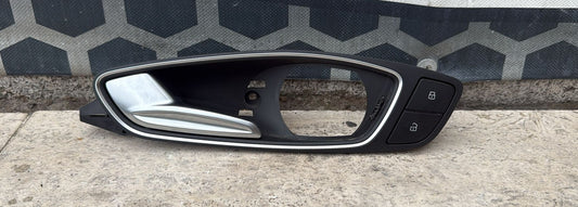 MANIGLIA PORTA INTERNA ANTERIORE SINISTRA AUDI A1 2010-2018 COD: 8X0837019D