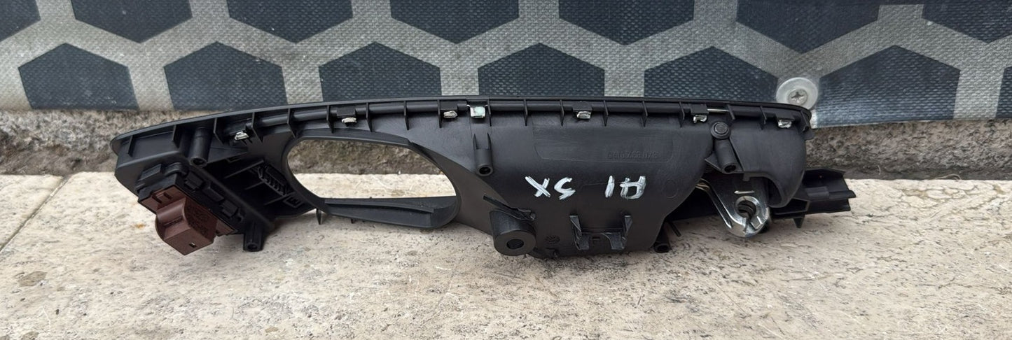 MANIGLIA PORTA INTERNA ANTERIORE SINISTRA AUDI A1 2010-2018 COD: 8X0837019D