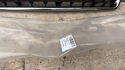 GRIGLIA PARAURTI ANTERIORE ORIGINALE AUDI A4 2000 -2004 COD: 8E0807647 NUOVA