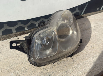 FARO FANALE ANTERIORE SINISTRO SMART 451 (2009-2015) UN GANCIO ROTTO