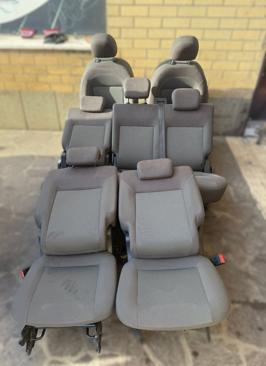 TAPPEZZERIA COMPLETA DI PANNELLI 7 POSTI FIAT DOBLO (2009-2022)