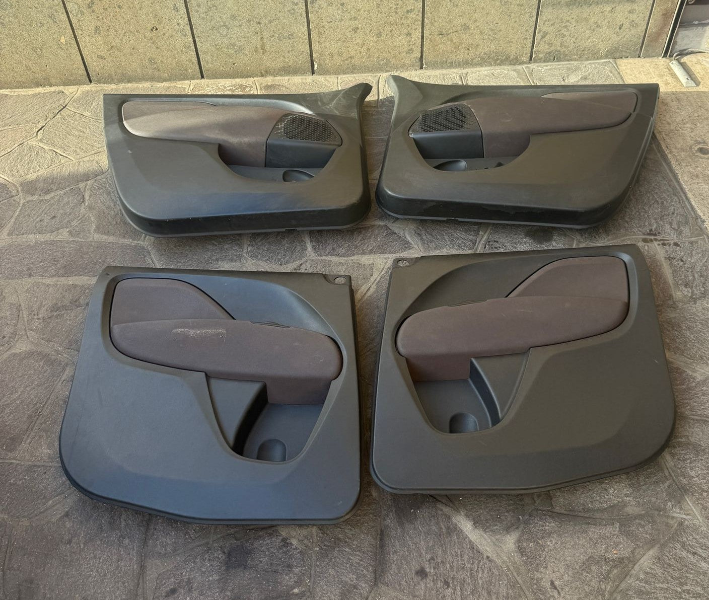 TAPPEZZERIA COMPLETA DI PANNELLI 7 POSTI FIAT DOBLO (2009-2022)