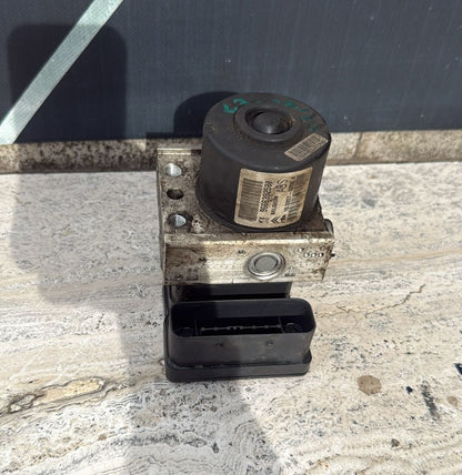 POMPA CENTRALINA ABS CITROEN C3 \  PEUGEOT 208 2009-2016 COD: 9666392580