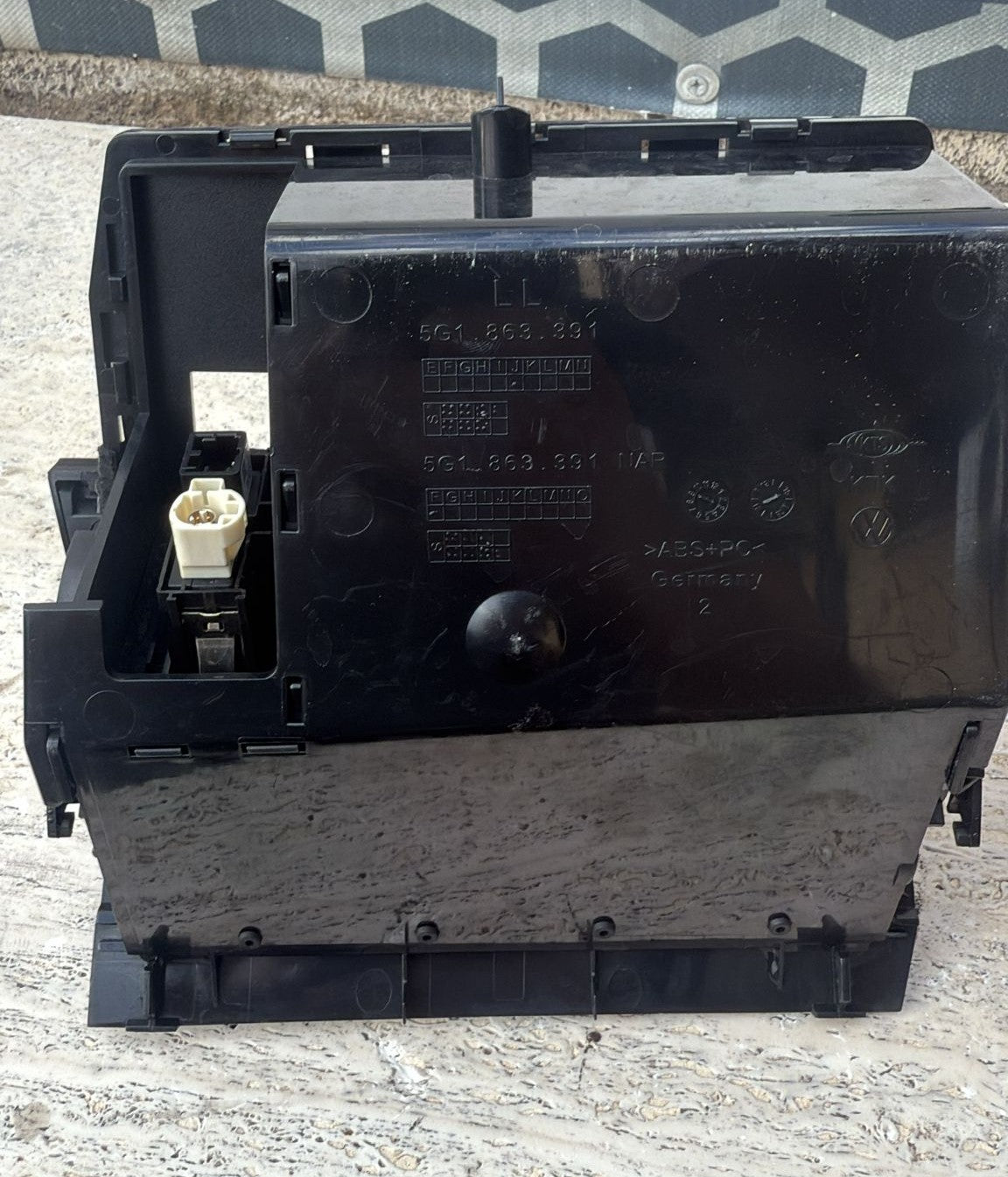 PORTACENERE VOLKSWAGEN GOLF 7 VII 2012-2020 CODICE:5G1863391