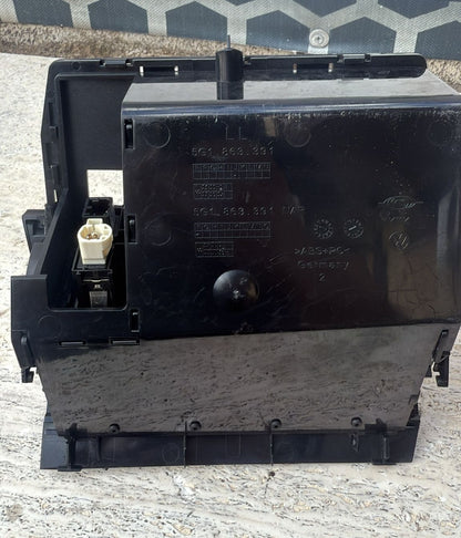 PORTACENERE VOLKSWAGEN GOLF 7 VII 2012-2020 CODICE:5G1863391