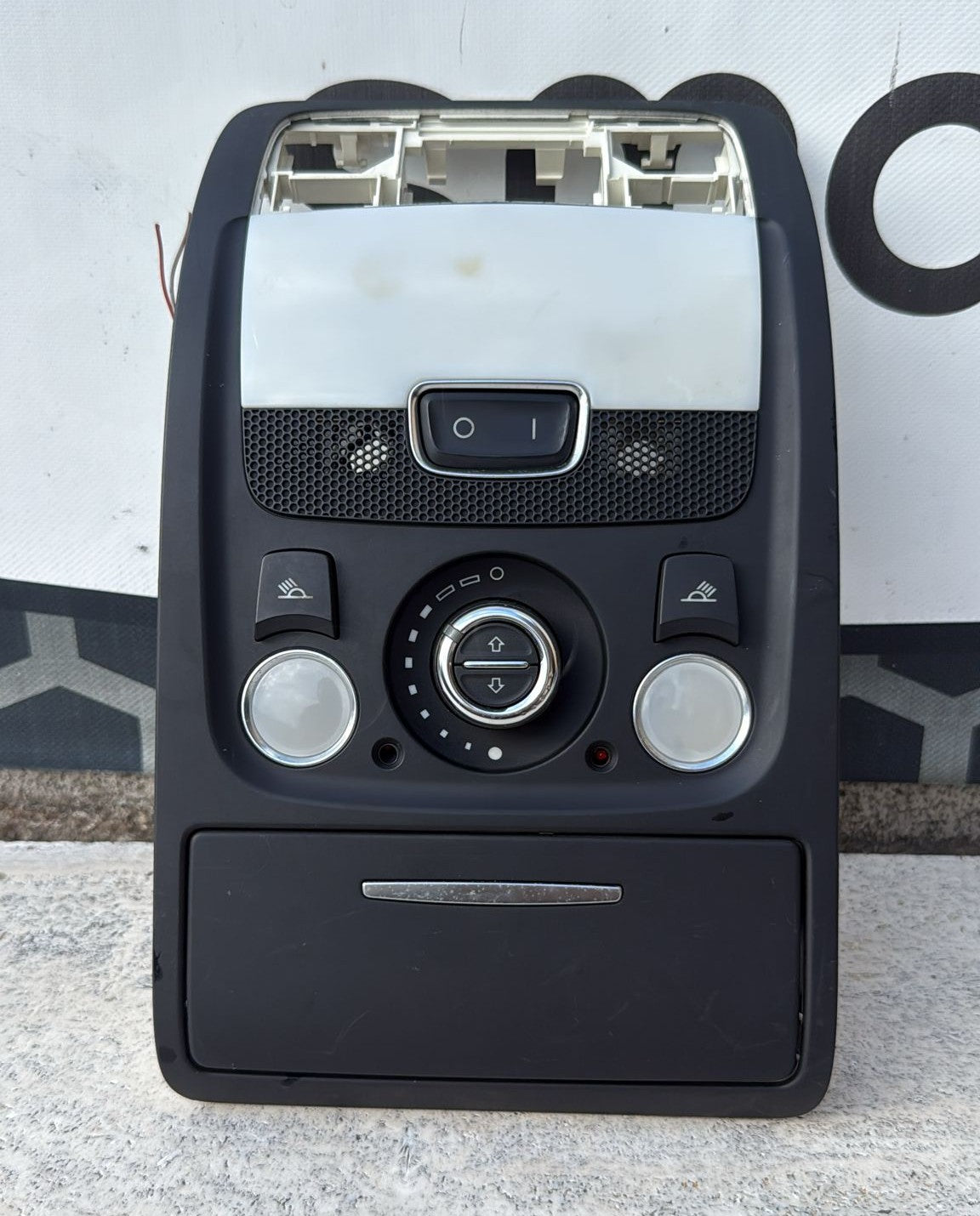 PLAFONIERA ANTERIORE INTERNA CON TETTO APRIBILE AUDI A4 2007-2011 8T0947135F