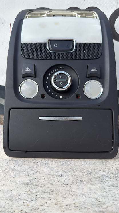 PLAFONIERA ANTERIORE INTERNA CON TETTO APRIBILE AUDI A4 2007-2011 8T0947135F