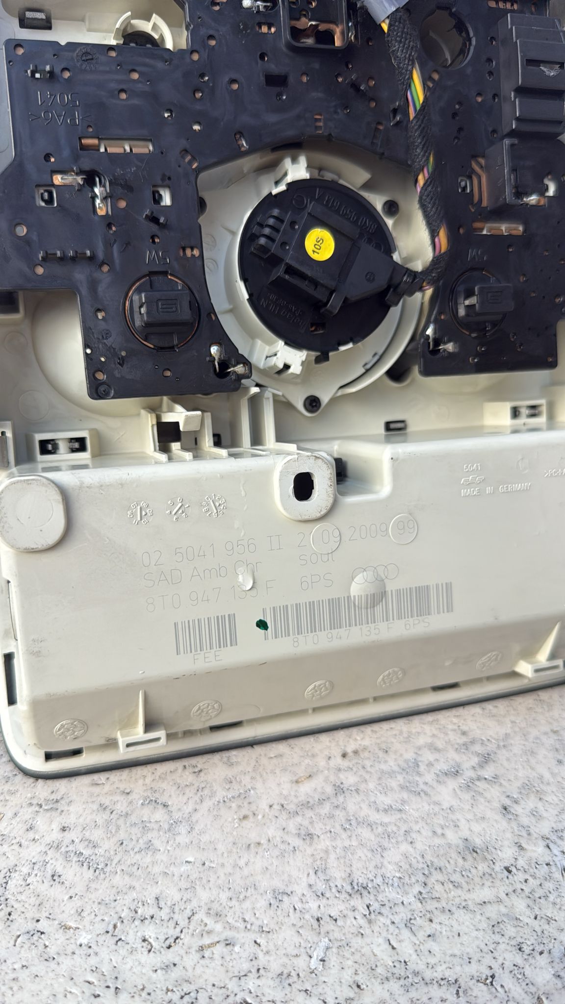 PLAFONIERA ANTERIORE INTERNA CON TETTO APRIBILE AUDI A4 2007-2011 8T0947135F