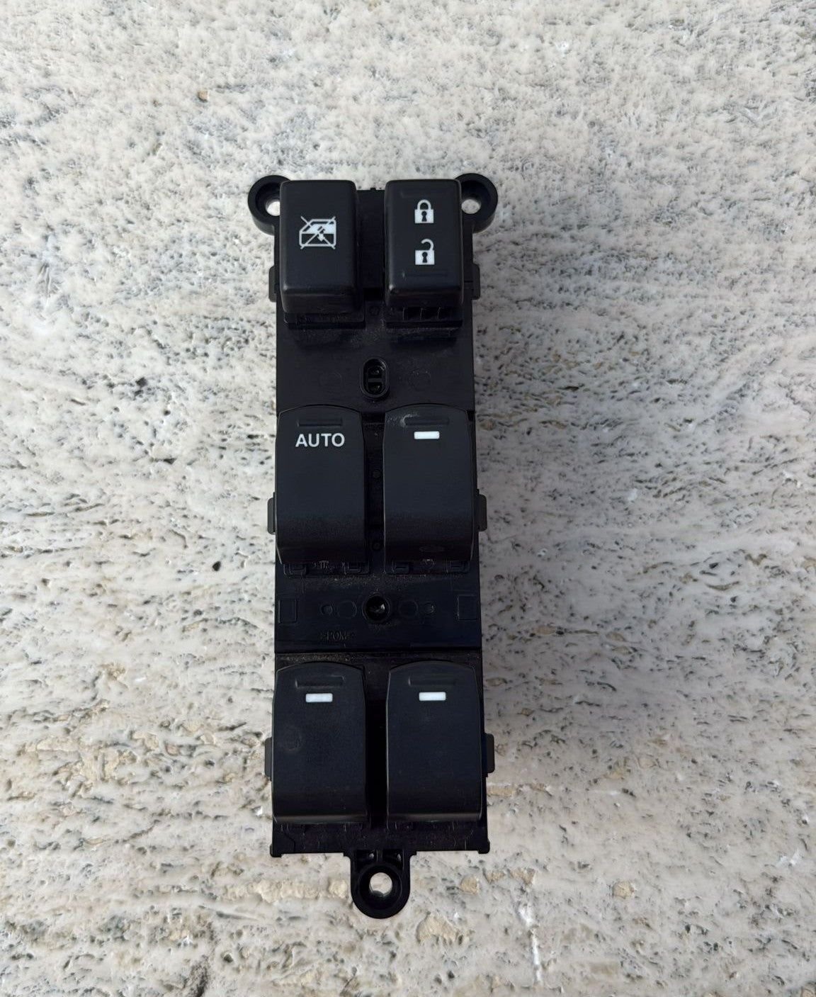 PULSANTIERA ANTERIORE SINISTRA SUZUKI S-CROSS SERIE K10C 2013 IN POI