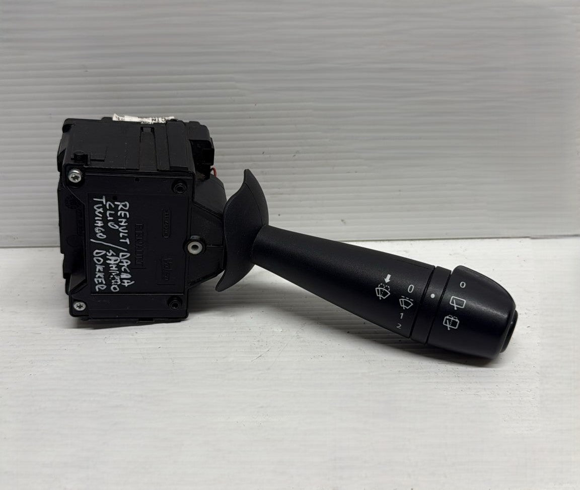 LEVA DEL TERGICRISTALLO DACIA SANDERO 2 SERIE 2012-2021 ORIGINALE USATO