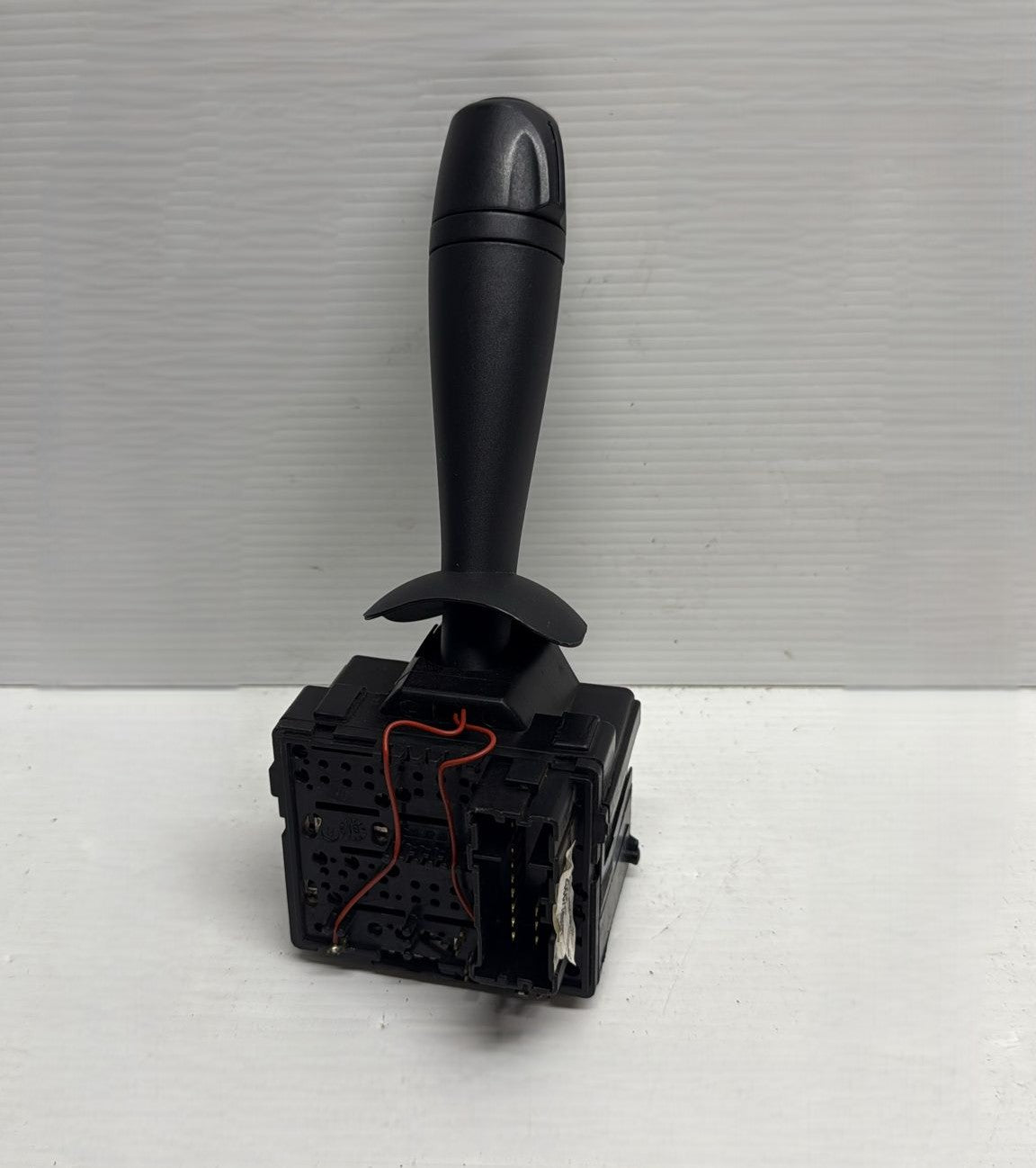 LEVA DEL TERGICRISTALLO DACIA SANDERO 2 SERIE 2012-2021 ORIGINALE USATO