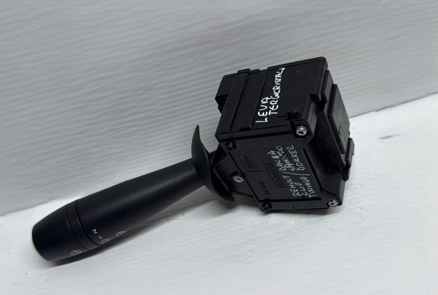 LEVA DEL TERGICRISTALLO DACIA SANDERO 2 SERIE 2012-2021 ORIGINALE USATO